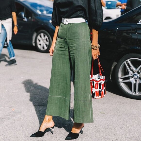 one 5 one - Army Green Gaucho Capri Pants Women's Size Medium Palazzo Cullotes - Picture 9 of 10